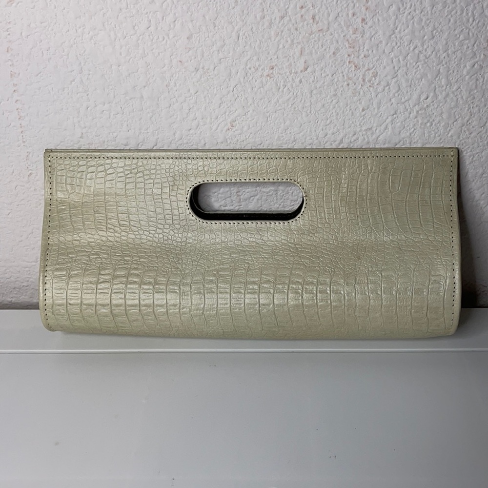 White leather open handle clutch